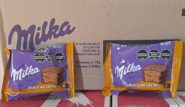 ALFAJOR MILKA TRIPLE DULCE DE LECHE 55gr - Image 2